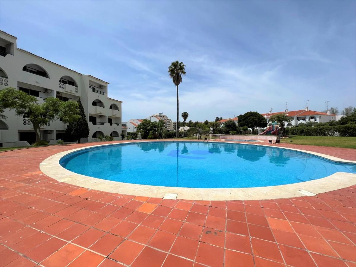 Albufeira Twins 1 With Pool By Homing Apartman Kültér fotó