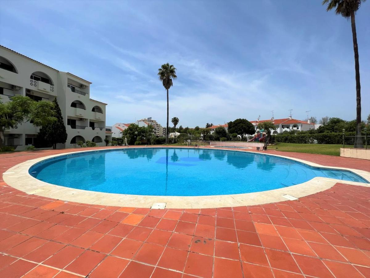 Albufeira Twins 1 With Pool By Homing Apartman Kültér fotó